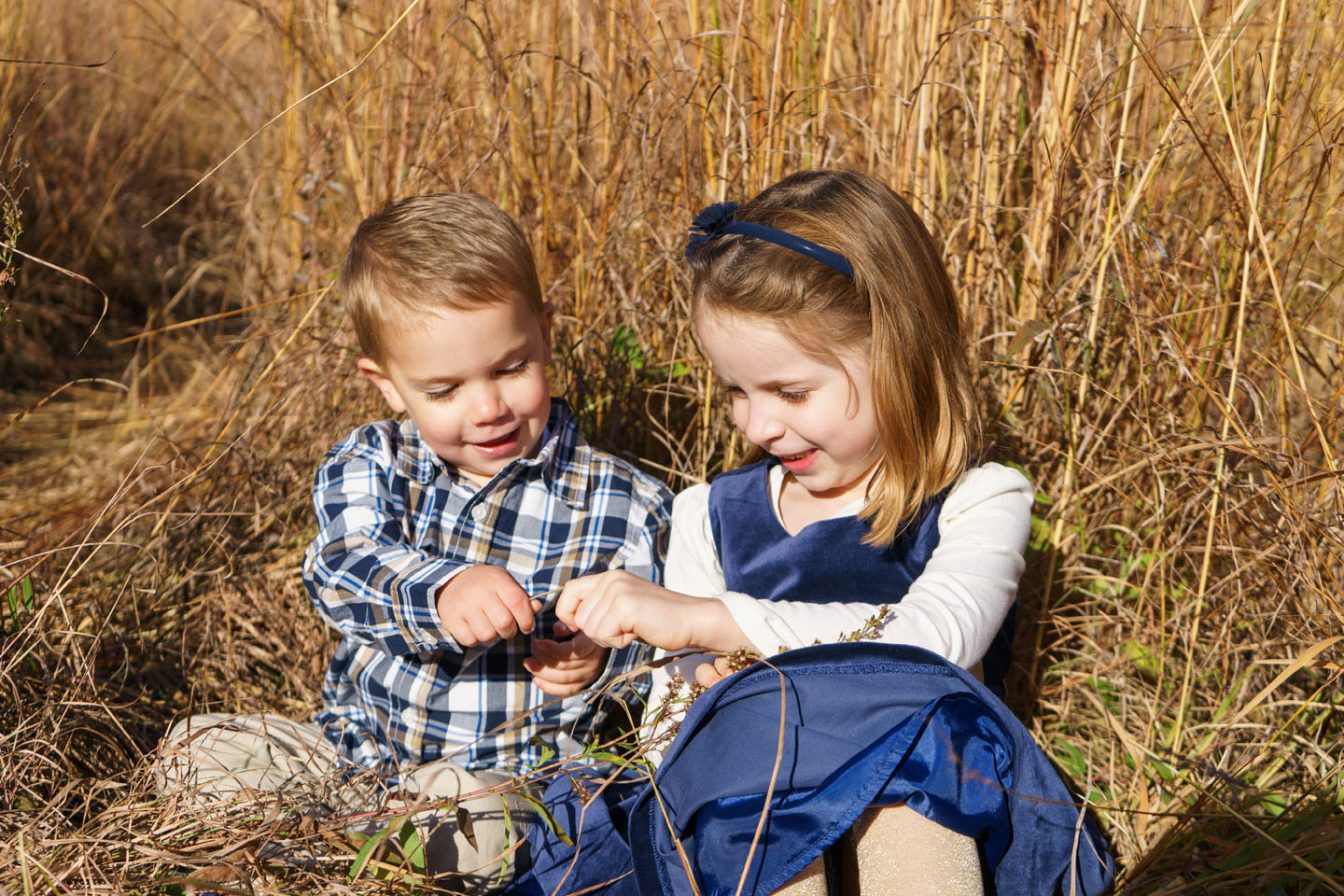 Eagan Family Photography - brother and sister