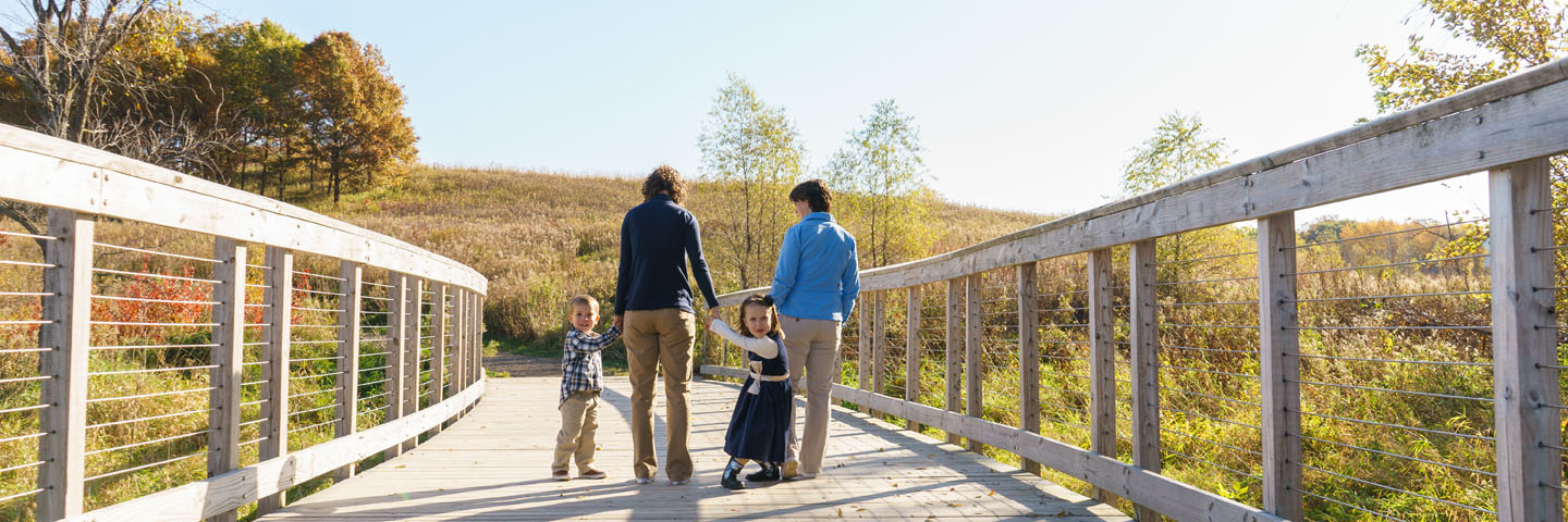 Eagan Family Photography - bridge shot